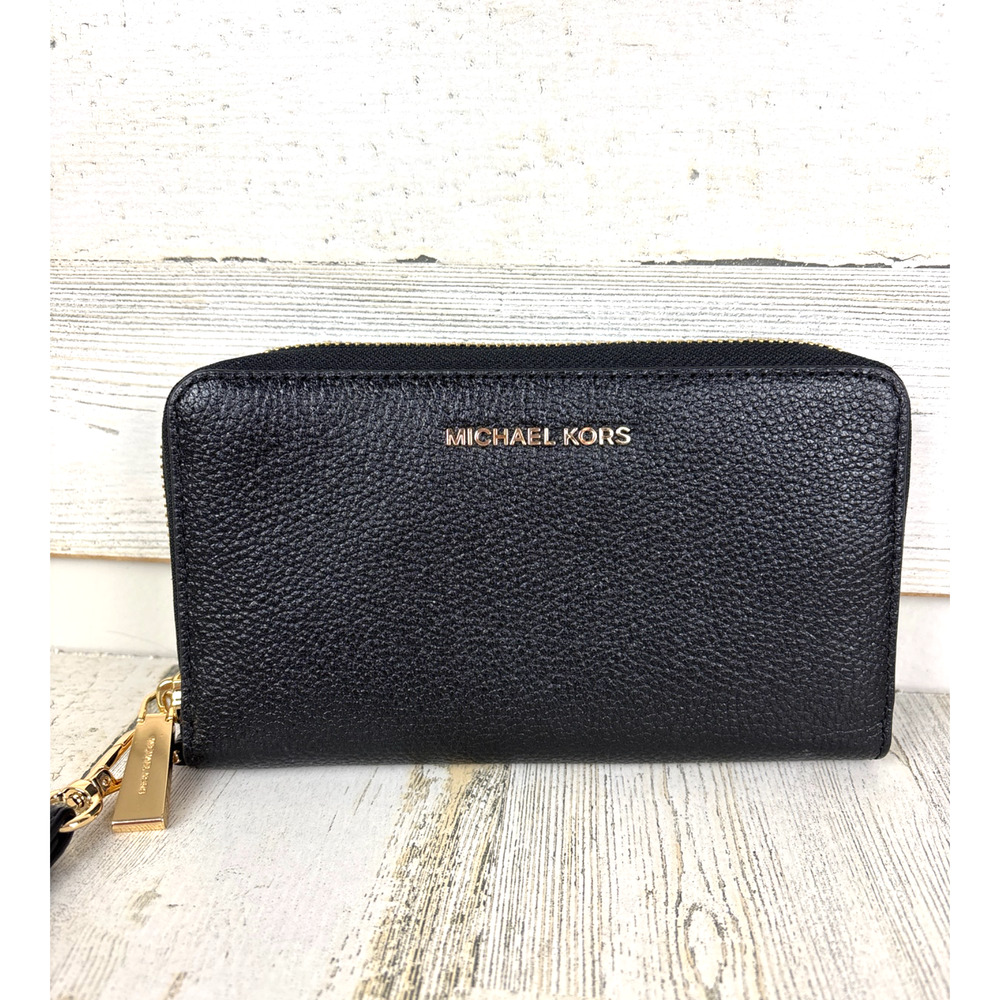 Michael Kors Womens Large Black Pebbled Leather Smartphone Wristlet Wallet NEW